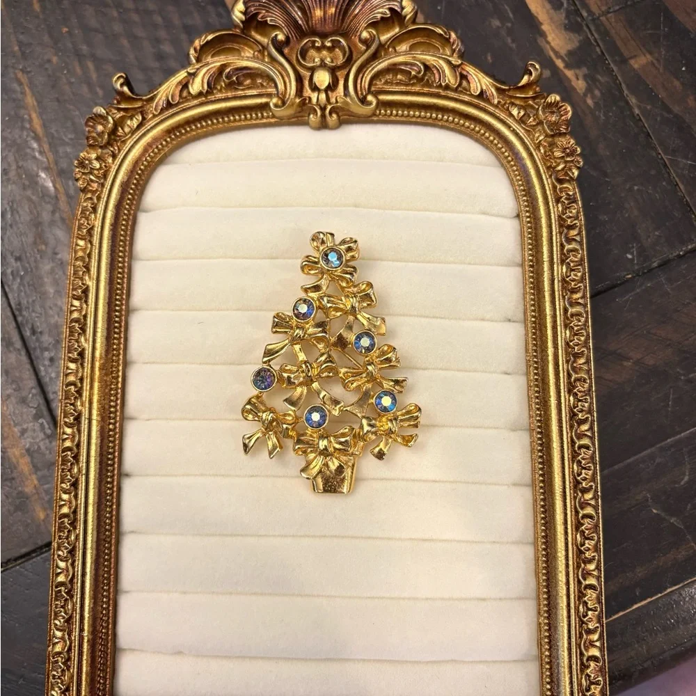 Avon vintage signed